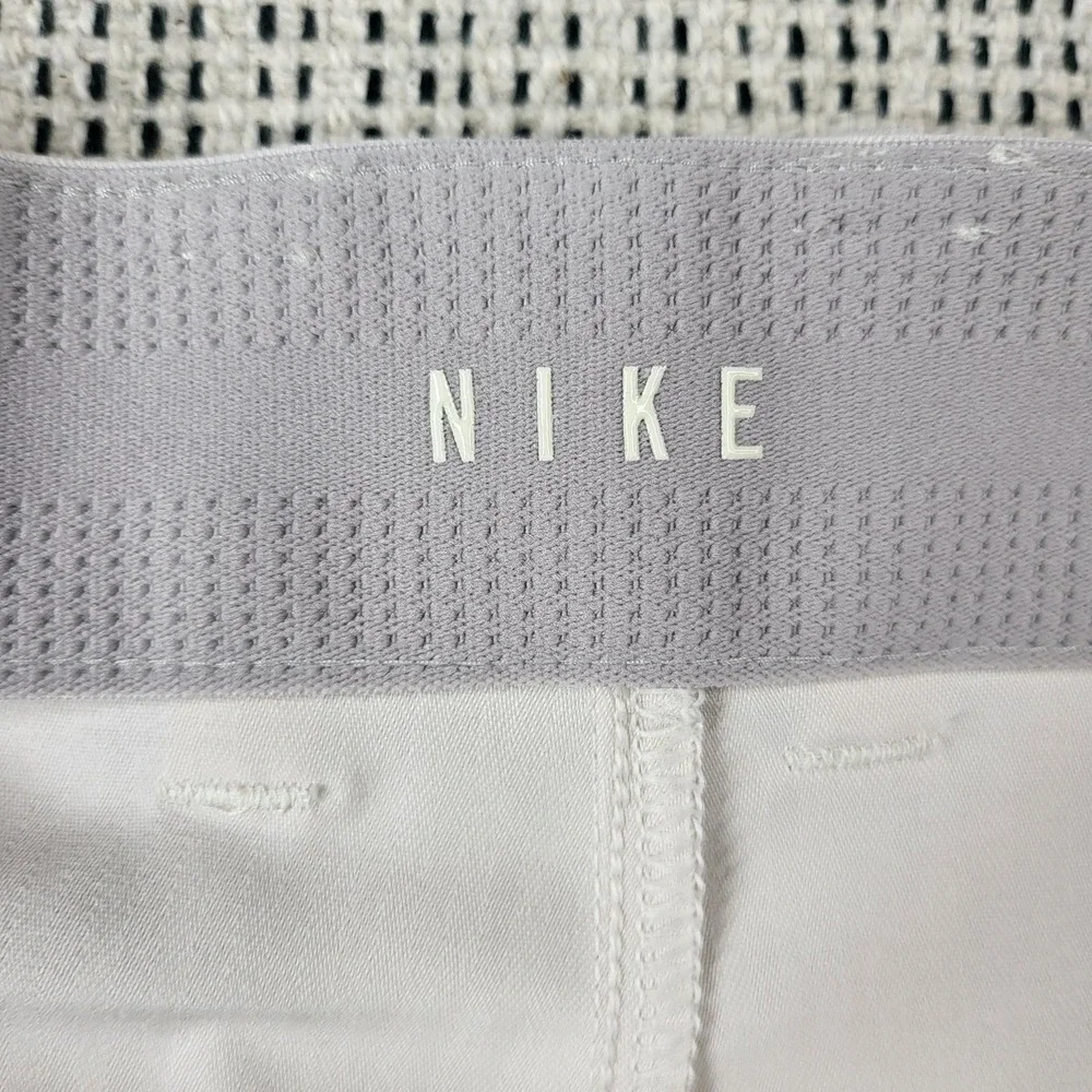Nike Shorts Mens 40 White Herringbone Chino‎ Standard Fit 9 Inseam Casual Summer